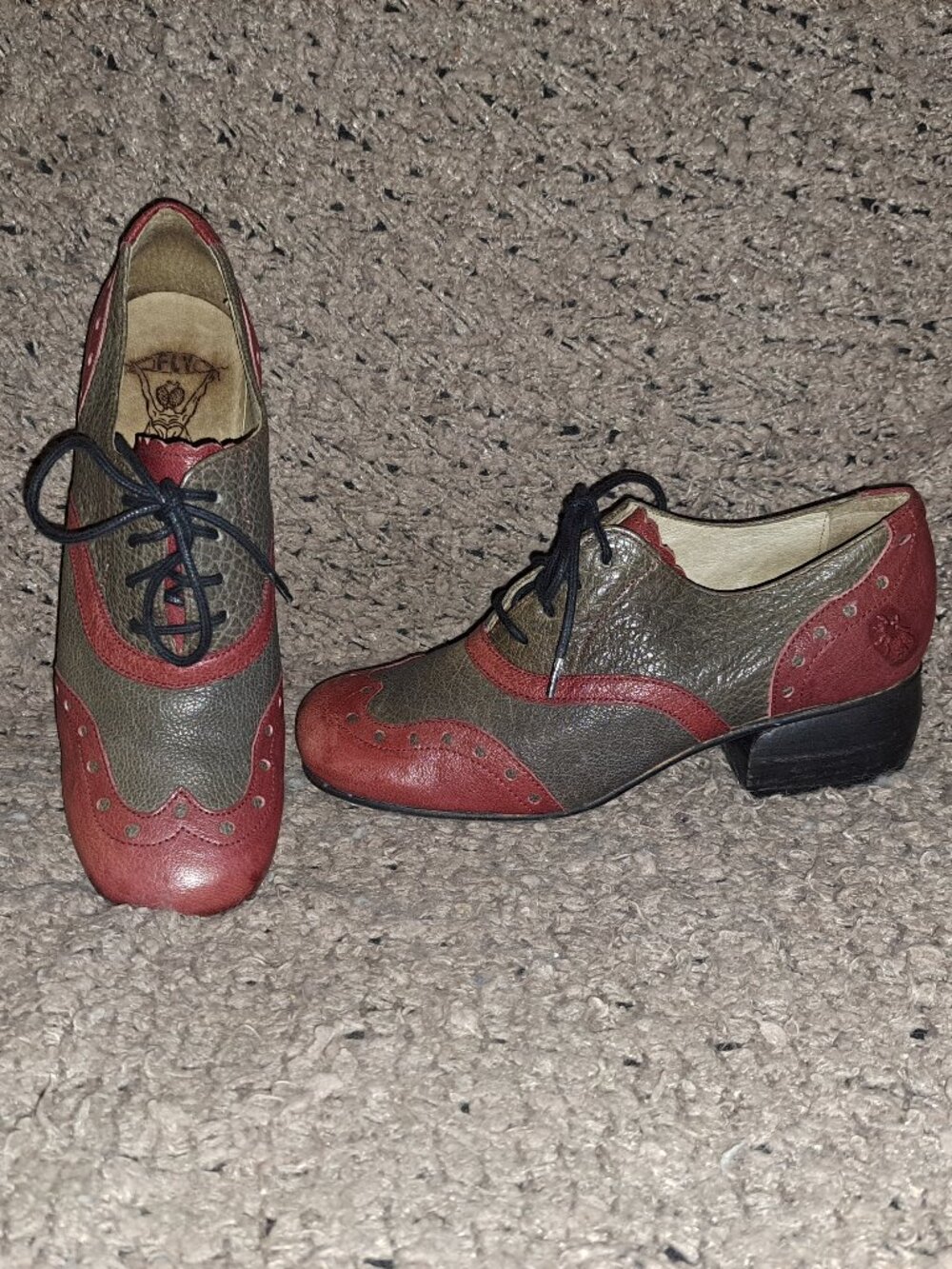 FLY LONDON-Wingtip Brogue Heeled Oxford-Dk Gray/Burgundy Leather-Sz 37-Excellent